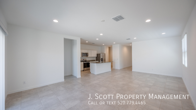 Foto del edificio - 8222 W Clemente Wy