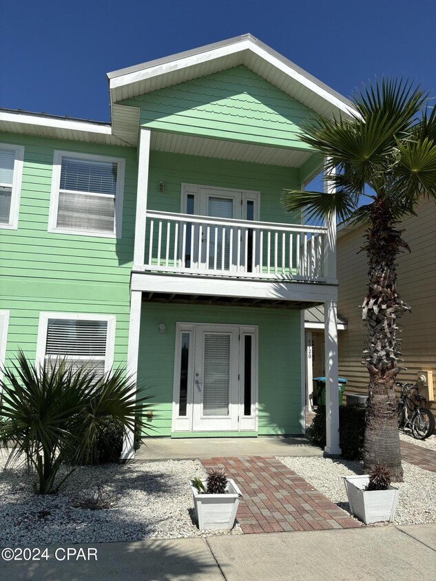 Foto principal - 6722 Thomas Dr