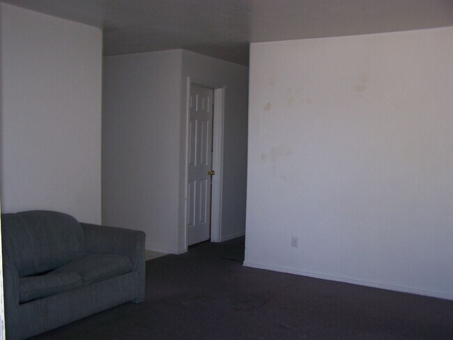 Foto del edificio - 1123 W 425 S