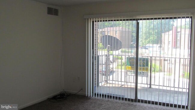 Foto del edificio - 3200 Spartan Rd