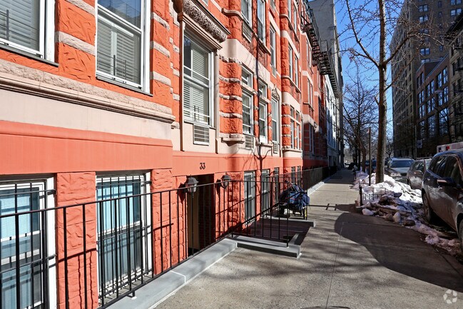 Foto del edificio - 31-35 W 93rd St