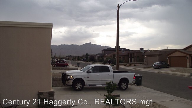 Building Photo - 5448 Pedro Lucero Dr