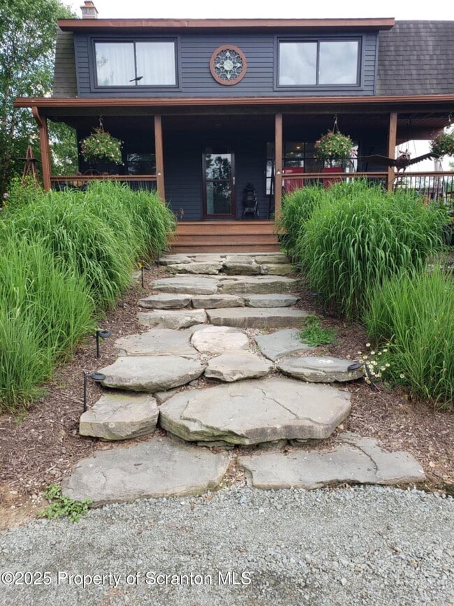 Foto del edificio - 2129 Bethany Turnpike