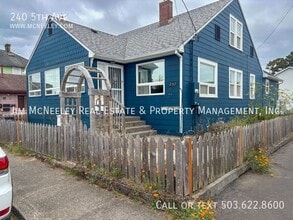 Building Photo - 240 5th Ave