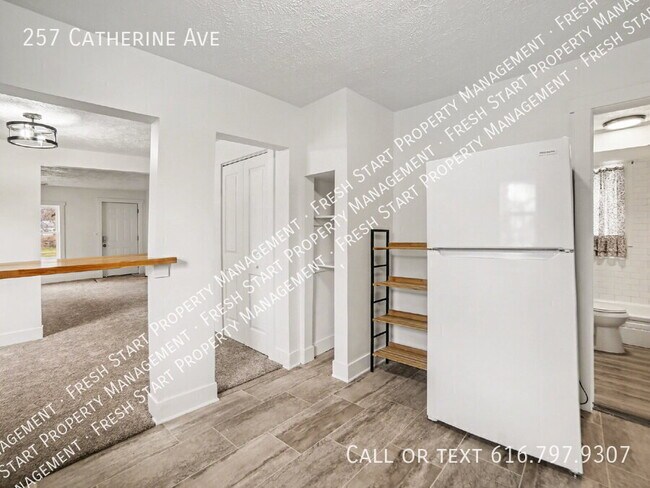 Foto del edificio - 257 Catherine Ave