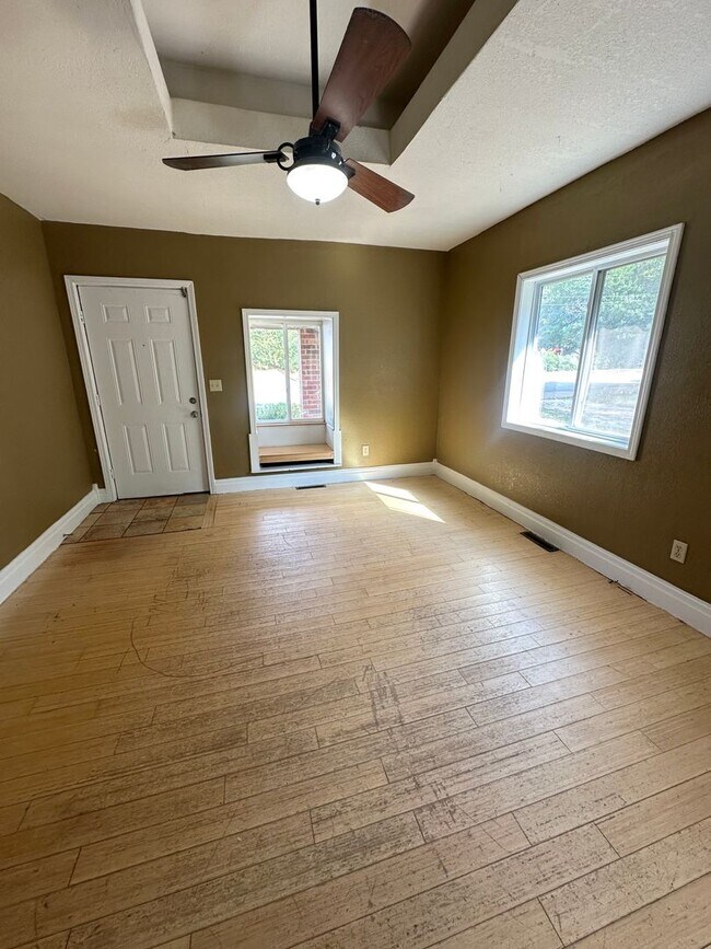 Foto del edificio - Cozy 2-Bedroom Home Ready for Move-In