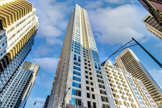 Building Photo - 33 W Ontario St