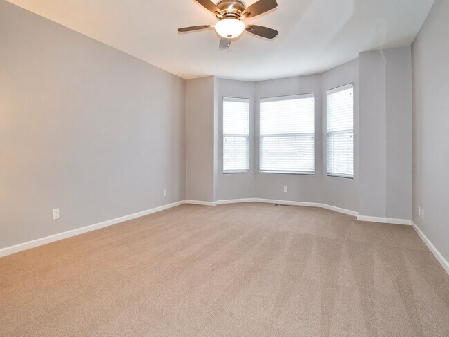 Foto del edificio - 1641 Dogwood Ln