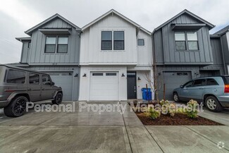 Building Photo - 417 NE Repass Rd