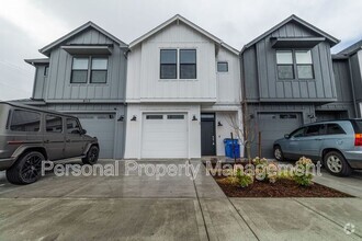 Building Photo - 417 NE Repass Rd