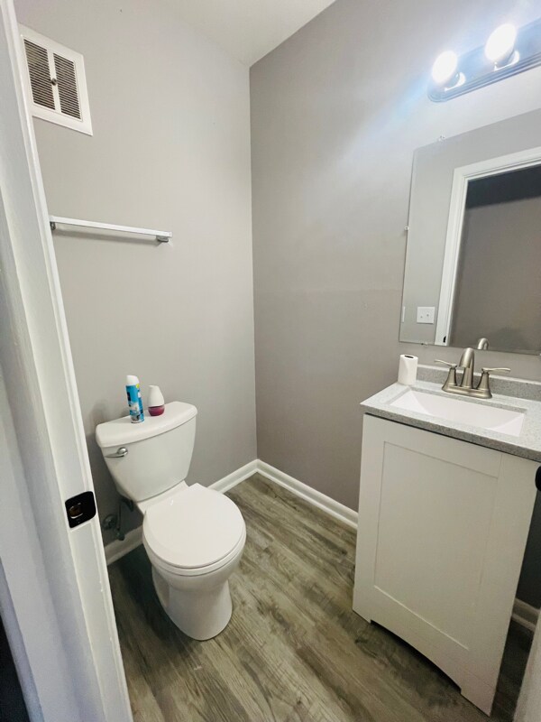 Foto del edificio - 8584 W Villard Ave