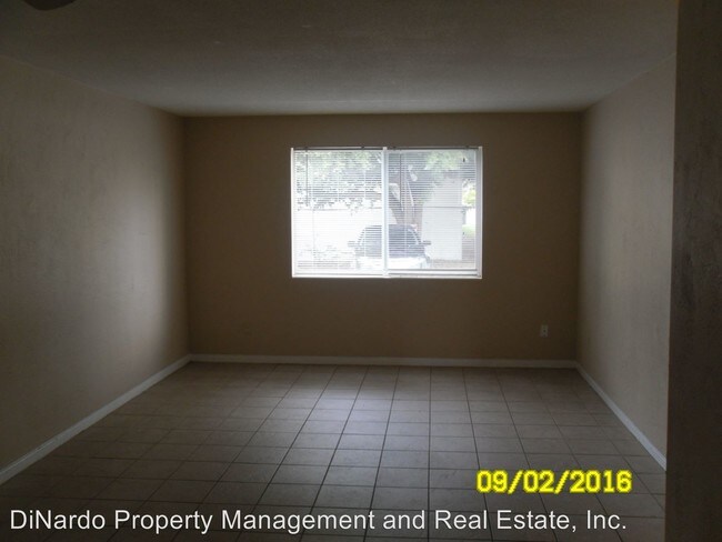 Building Photo - 330 Orange Blossom Dr