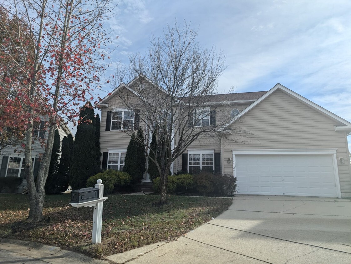 Front yard view - 12124 Burning Ridge Ct