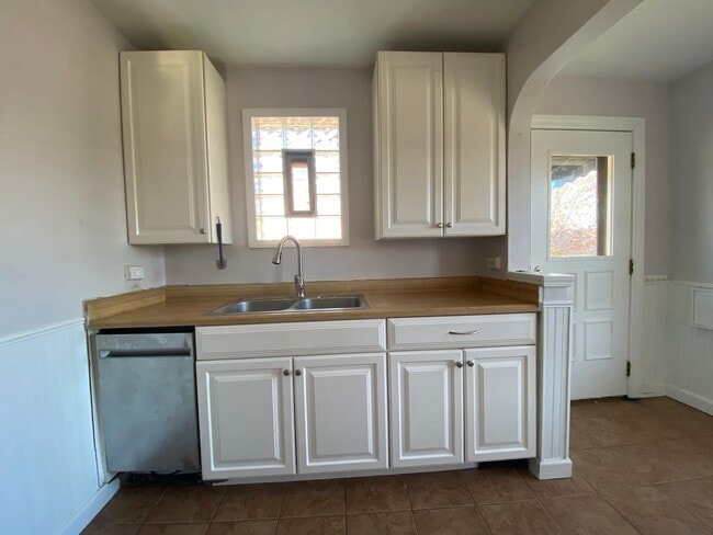 Foto del edificio - 132 Center St