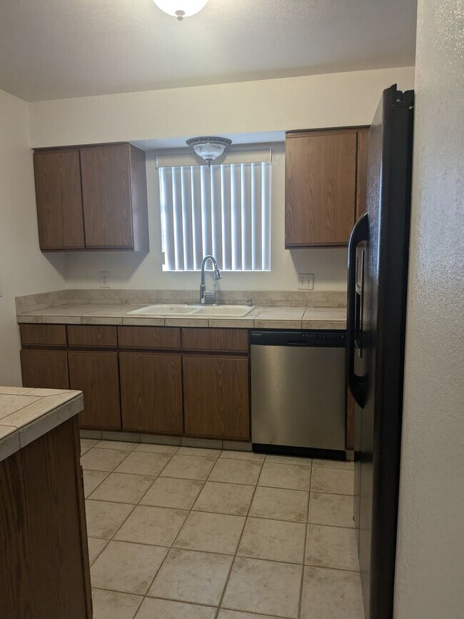 Foto del edificio - 1/2 off 1st Month's Rent!  Charming 3 Bedr...