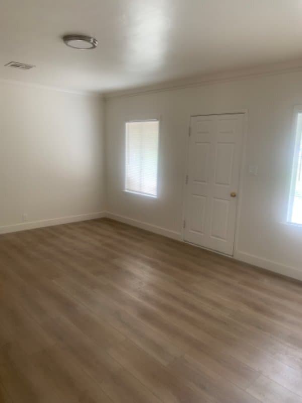 Building Photo - 9020 Longden Ave