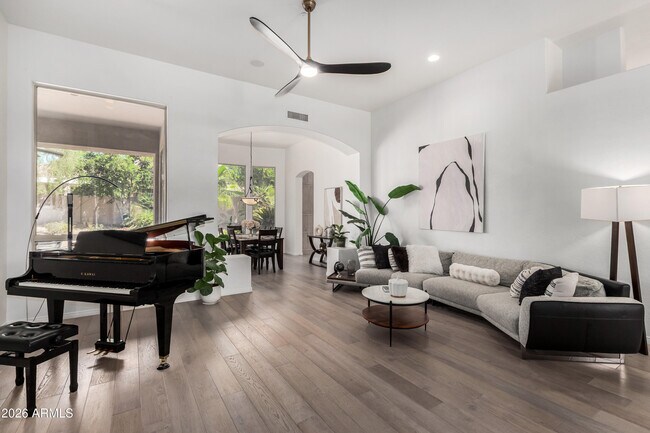 Building Photo - 13394 E Del Timbre Dr