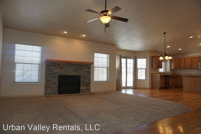 Building Photo - 6 br, 3.5 bath House - 1609 N. 900 W.