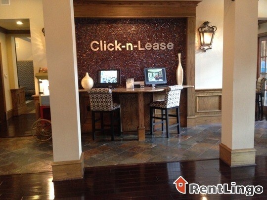 Foto del edificio - 3003 Memorial Ct