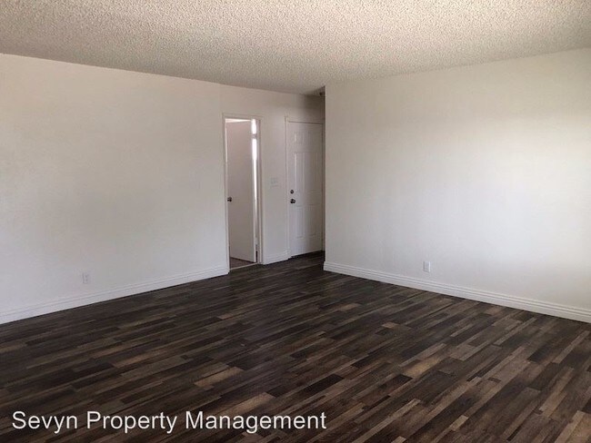 Foto del edificio - 4 br, 2 bath House - 8262 Tamarind Ave