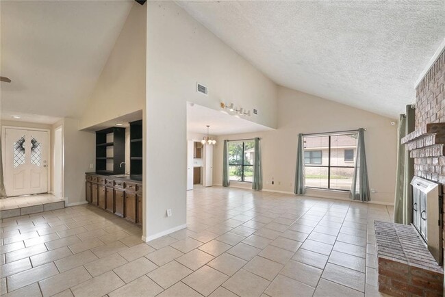 Building Photo - 2302 Bright Meadows Dr