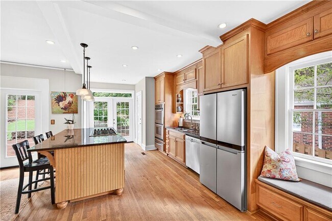 Foto del edificio - 1190 Cumberland Rd NE