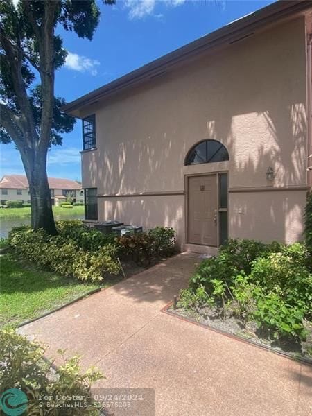 Building Photo - 5299 Europa Dr