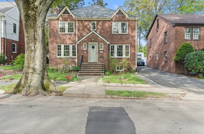 Foto del edificio - 316 Russett Rd