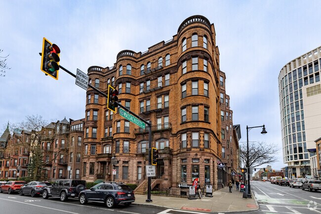 Exterior alternativo - 362 Commonwealth Ave