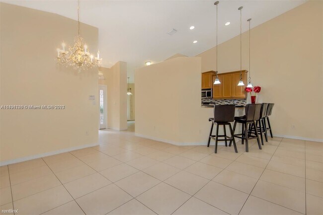 Building Photo - 3 br, 2 bath House - 3615 Simms St