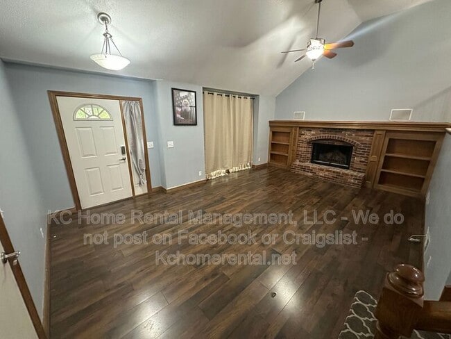 Foto del edificio - 15139 W 132nd St