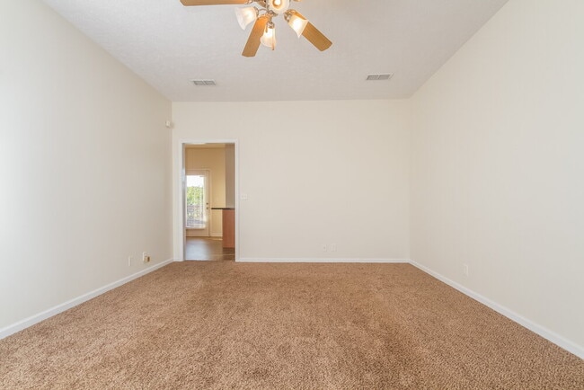 Building Photo - 3505 Perlino Dr