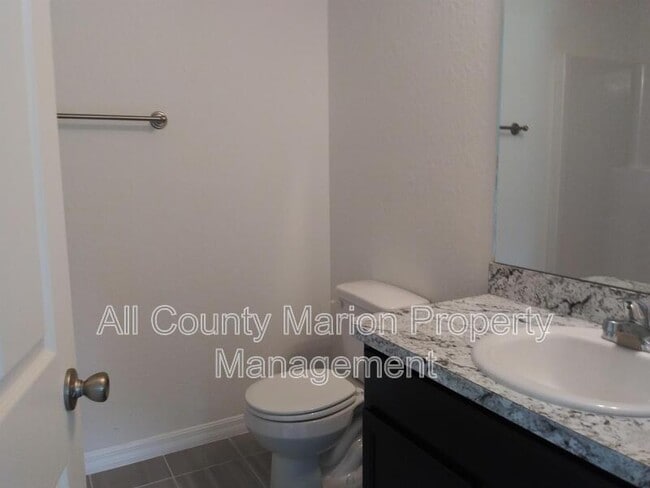 Foto del edificio - 5933 NW 59th Ct