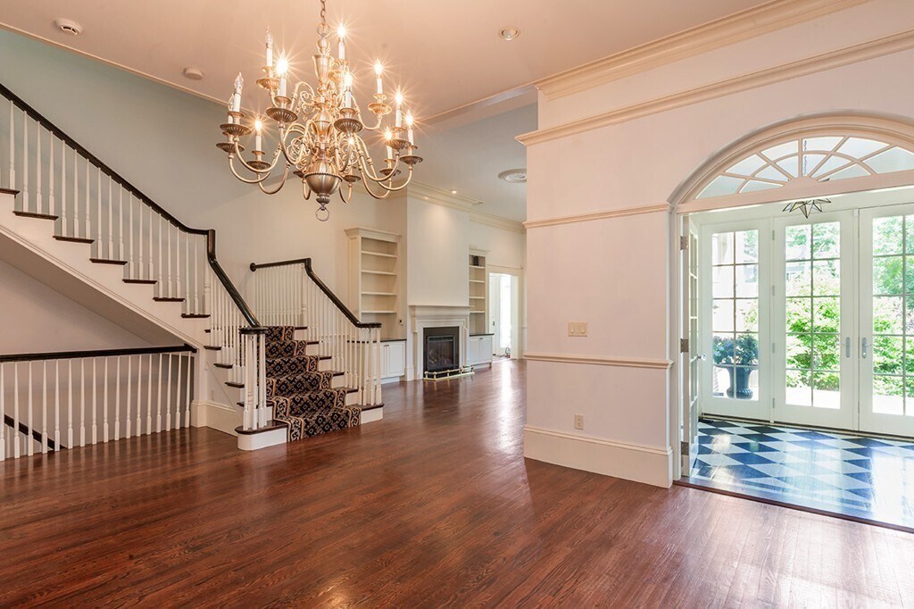 Foto principal - 56 Kirkland St