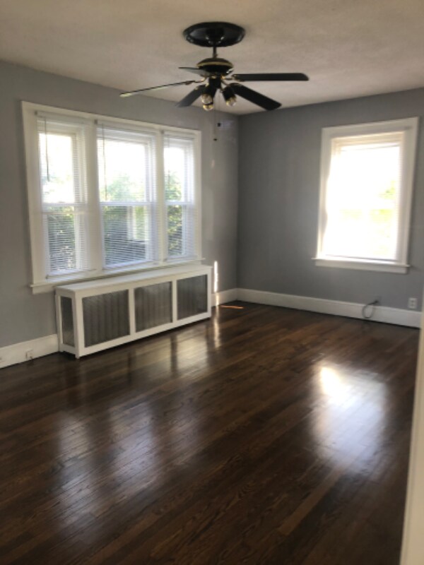 8 Robin Terrace, East Hartford, CT 06108 House Rental in East