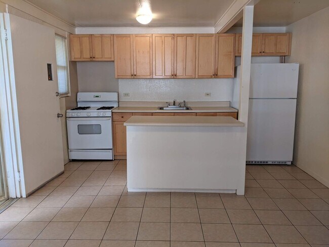 Foto del edificio - Lower Nuuanu - 1/1/1 - $1200