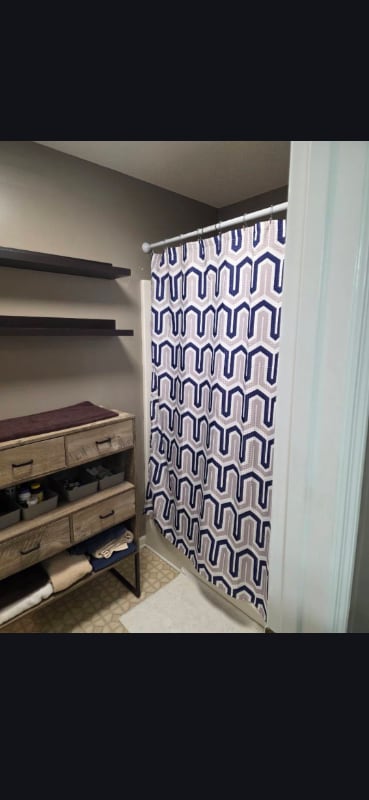 Foto del edificio - 4365 Lakeside Dr