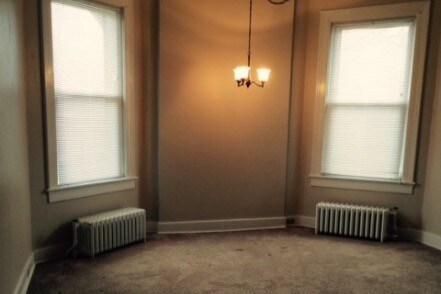 Livingroom - 140 Seminary Ave