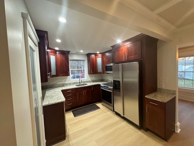 Foto del edificio - *Price Improvement!*  Beautiful renovated ...