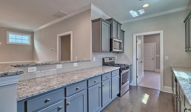 Foto del edificio - 5 Bedroom 2000 Square Ft Home at Village a...