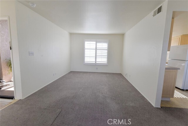 Foto del edificio - 236 Avenida Del Poniente