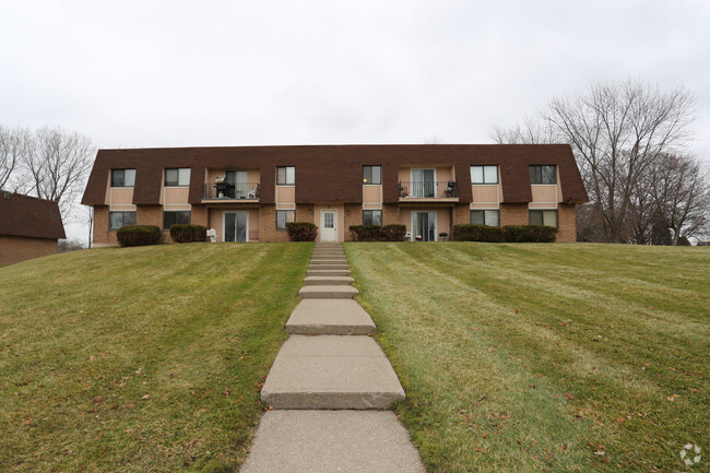 Building Photo - Stenwick Manor