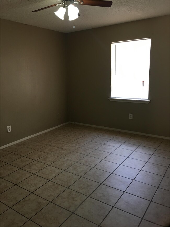 Foto del edificio - 812 Rambler Dr