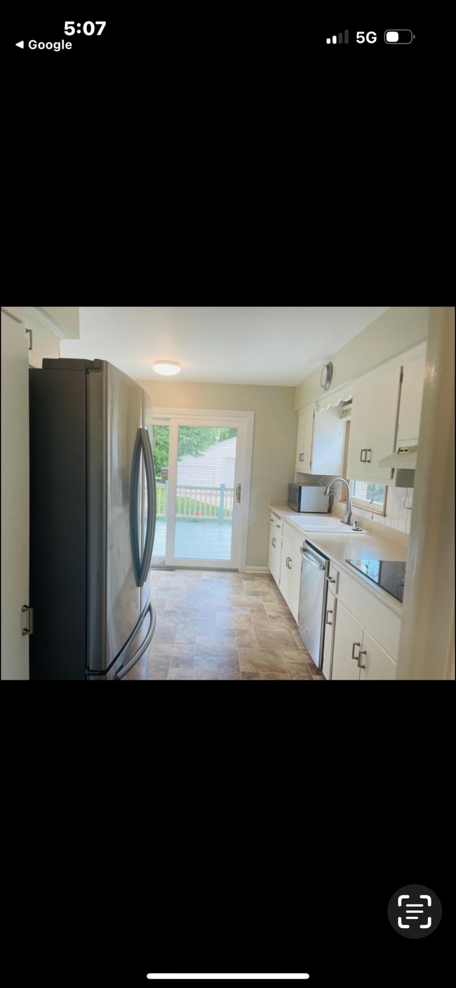 Foto del edificio - 5550 N Navajo Ave