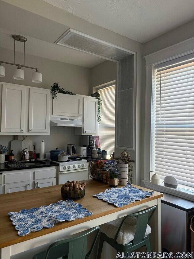 Foto principal - 1185 Commonwealth Ave