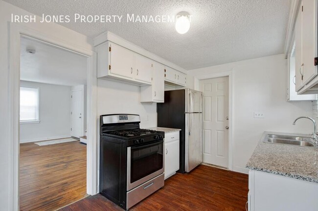 Foto del edificio - 4878 Union Rd