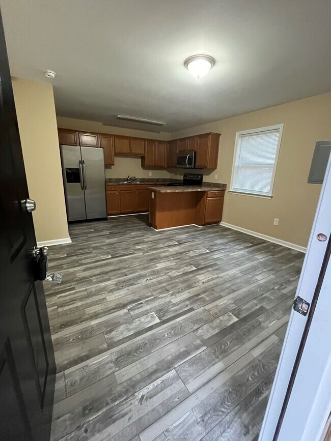 Foto del edificio - Charming 1BR/1BA Duplex Apartment – Prime Williamsburg Location