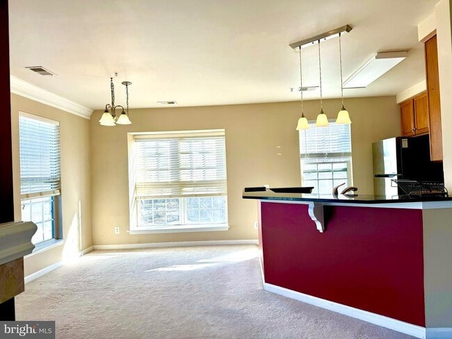 Foto del edificio - 2305 Village Crossing Rd