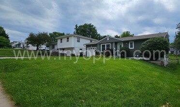 Building Photo - 3336 S 126th St