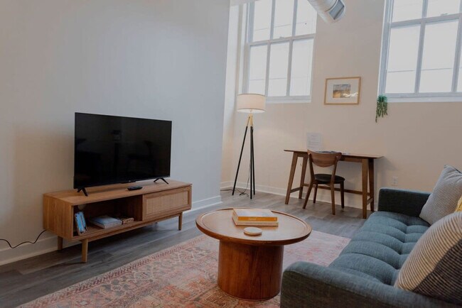 Building Photo - 50 N Illinois St